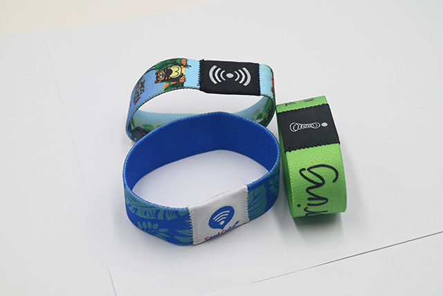 童装店门禁卡怎么设计？？？？？？？