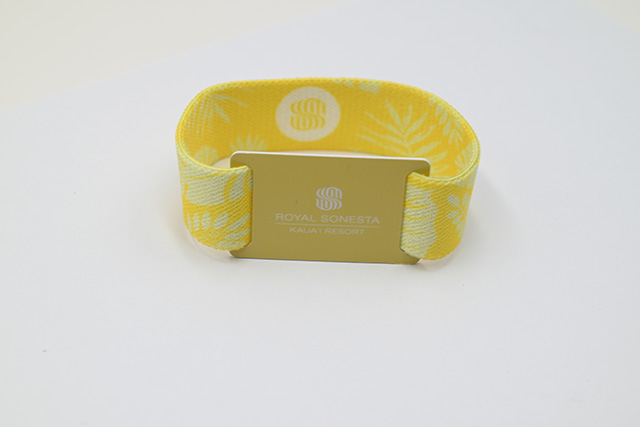 条码卡和磁条卡的功效以及它们有什么区别？？？？？？？