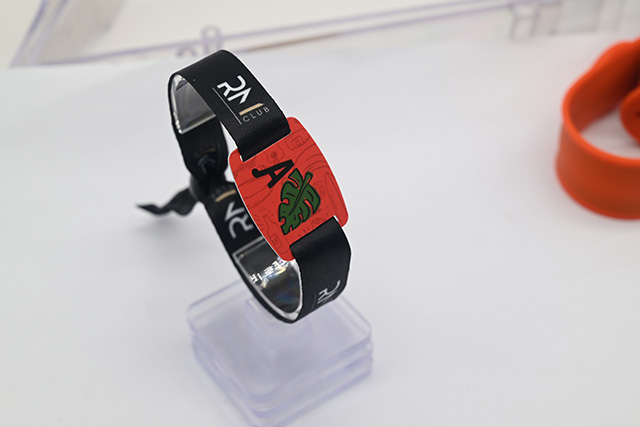 品质工牌制作，，，，，，蓉卡科技制卡！